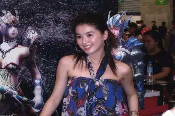 《万王之王3D》欧斯高输出技巧与战术指南